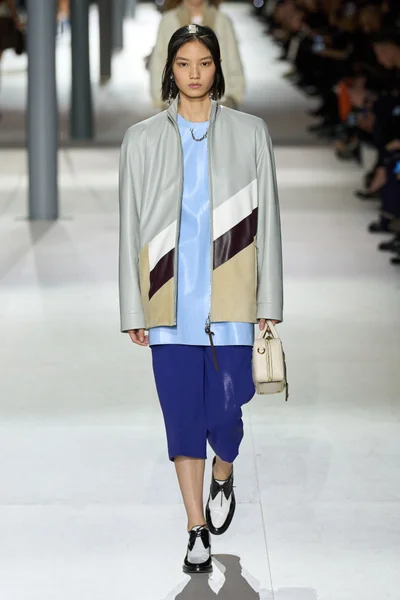 Look 36